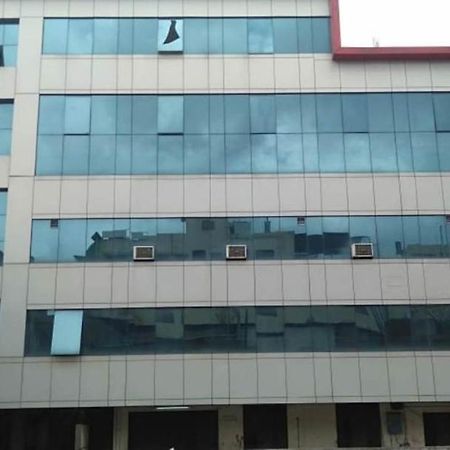 Iroomz Hoysala Residency Bellary Dış mekan fotoğraf