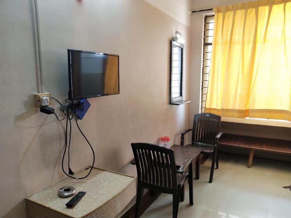 Iroomz Hoysala Residency Bellary Dış mekan fotoğraf
