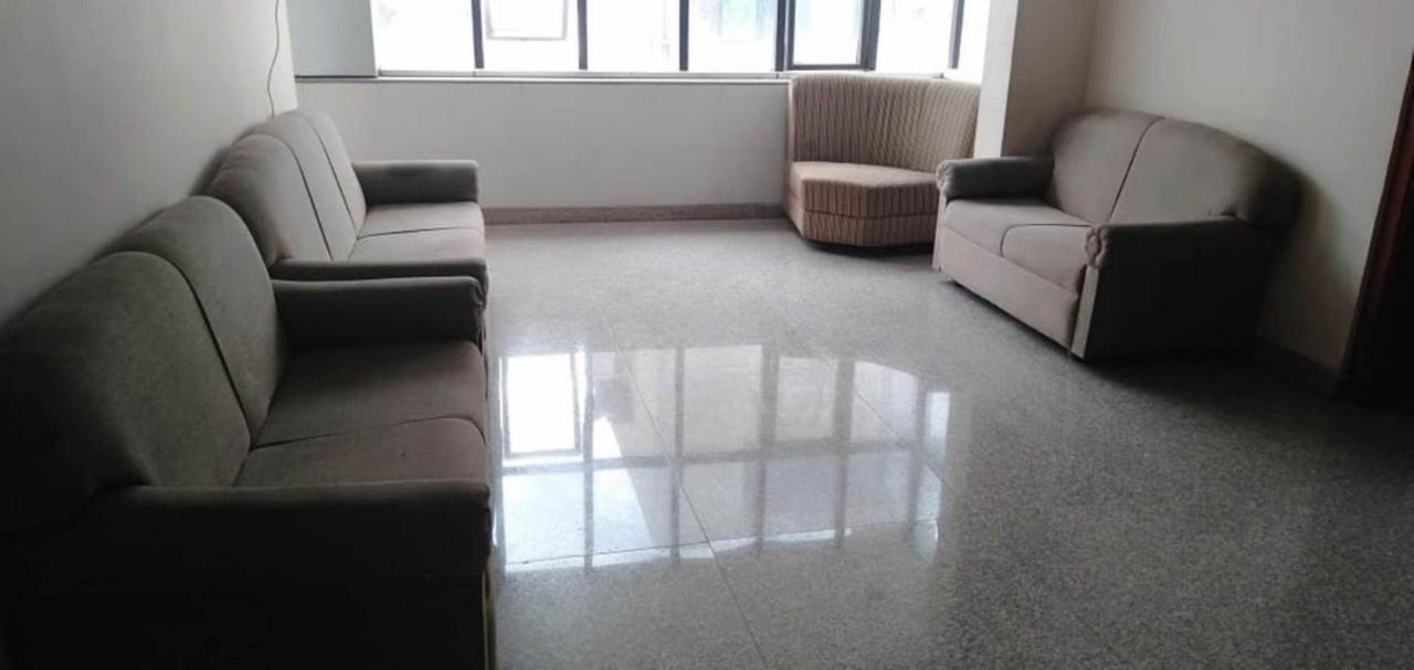 Iroomz Hoysala Residency Bellary Dış mekan fotoğraf